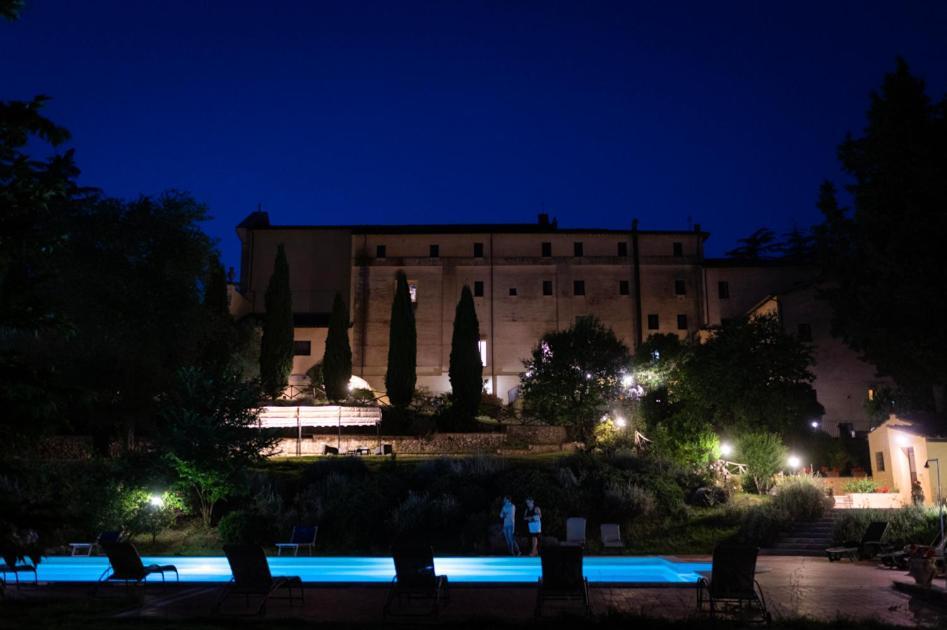 Monastero Le Grazie Hotel Amelia Bagian luar foto