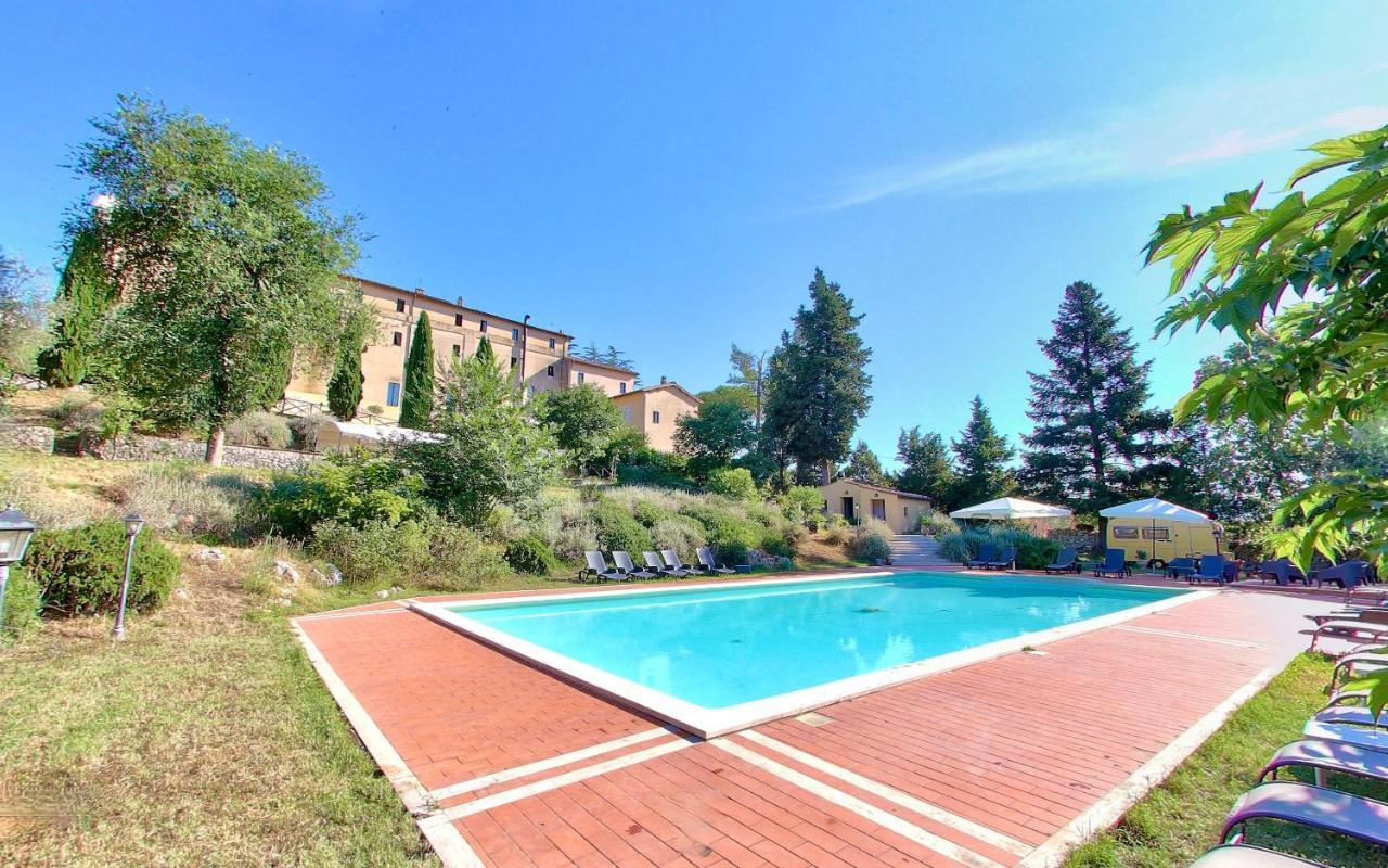 Monastero Le Grazie Hotel Amelia Bagian luar foto